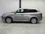 Mitsubishi Outlander 2.4 PHEV Intense+ ✅Stoel&Stuur verw.✅Dodehoek✅Trekhaak✅Elect. Achterklep✅Schuifdak✅Navi✅Cruise✅