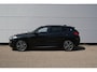 BMW X2 SDrive20i | M Pakket | Head Up | Sfeer verlichting |