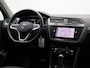 Volkswagen Tiguan 2.0 TDI Life Business | Apple Carplay / Android Car Play | Line Assist | Adaptief Cruise Control | Stoelverwarming | Climate Control | PDC | 12 Maandan BOVAG Garantie | | Automaat | Stoelverwarming | Achteruitrijcamera | Parkeersensoren |
