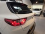 Kia Stonic 1.0 T-GDi DynamicLine Two-tone - Apple Carplay/Android auto - Achteruitrijcamera - Cruise -