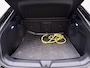 Volkswagen ID.4 Pro Business 77 kWh | Pano dak | Navigatie | Camera | Elek Achterklep | Stoelverwarming |