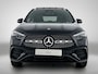 Mercedes-Benz GLA 250 e 140 Year Edition | Premium Plus pakket | Nightpakket | Parkeerpakket met 360°-camera | Trekhaak | Panoramaschuifdak | DISTRONIC | 20” tien-dubbelspaaks AMG velgen |