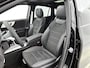 Mercedes-Benz GLA 250 e 140 Year Edition | Premium Plus pakket | Nightpakket | Parkeerpakket met 360°-camera | Trekhaak | Panoramaschuifdak | DISTRONIC | 20” tien-dubbelspaaks AMG velgen |