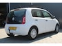 Volkswagen Up! 1.0 take up! BlueMotion | Incl. 12 maanden garantie | Trekhaak | Navigatie |