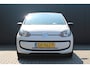 Volkswagen Up! 1.0 take up! BlueMotion | Incl. 12 maanden garantie | Trekhaak | Navigatie |