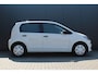Volkswagen Up! 1.0 take up! BlueMotion | Incl. 12 maanden garantie | Trekhaak | Navigatie |