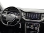 Volkswagen T-Roc 1.0 115pk TSI Style Navigatie achteruitrijcamera 212