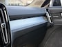 Volvo XC40 2.0 B4 Plus Dark Elektrisch verstelbare voorstoelen | Google Maps & Infotainment | Adaptieve Cruise Control | BLIS dodehoekdetectie | 18 inch lichtmetalen velgen | All season banden | Trekhaak semi elektrisch inklapbaar | Harman Kardon premium audio