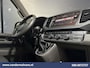 Volkswagen Crafter 2.0 TDI 141pk L3H2 L2H1 Euro6 Airco | Camera | Navigatie | LED | 3000kg Trekhaak | Cruisecontrol Android Auto, Leder, Verwarmde voorruit, Parkeersensoren, Bijrijdersbank