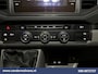 Volkswagen Crafter 2.0 TDI 141pk L3H2 L2H1 Euro6 Airco | Camera | Navigatie | LED | 3000kg Trekhaak | Cruisecontrol Android Auto, Leder, Verwarmde voorruit, Parkeersensoren, Bijrijdersbank