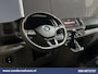 Volkswagen Crafter 2.0 TDI 141pk L3H2 L2H1 Euro6 Airco | Camera | Navigatie | LED | 3000kg Trekhaak | Cruisecontrol Android Auto, Leder, Verwarmde voorruit, Parkeersensoren, Bijrijdersbank
