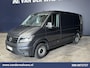 Volkswagen Crafter 2.0 TDI 141pk L3H2 L2H1 Euro6 Airco | Camera | Navigatie | LED | 3000kg Trekhaak | Cruisecontrol Android Auto, Leder, Verwarmde voorruit, Parkeersensoren, Bijrijdersbank