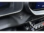 Peugeot 208 1.2 Hybrid 145 e-DCS6 GT | Panorama dak | Alcantara pakket | Stoelverwarming | Elektrisch verstelbare bestuurdersstoel | 360° Camera | 17'' Lichtmetalen velgen | 1e eigenaar | Nieuwstaat!