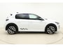 Peugeot 208 1.2 Hybrid 145 e-DCS6 GT | Panorama dak | Alcantara pakket | Stoelverwarming | Elektrisch verstelbare bestuurdersstoel | 360° Camera | 17'' Lichtmetalen velgen | 1e eigenaar | Nieuwstaat!