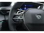 Peugeot 208 1.2 Hybrid 145 e-DCS6 GT | Panorama dak | Alcantara pakket | Stoelverwarming | Elektrisch verstelbare bestuurdersstoel | 360° Camera | 17'' Lichtmetalen velgen | 1e eigenaar | Nieuwstaat!