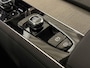 Volvo XC90 2.0 T8 Plug-in hybrid AWD Ultra Dark | Luchtvering | 360 | B&W | Stoelventilatie | Pano | Elektr. Trekhaak | Leer | LED ( Vestiging - Nieuwegein )