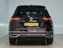 Volkswagen Tiguan 1.5 150pk DSG TSI Elegance Trekhaak wegklapbaar Navigatie AchteruitriJCAMERA 226