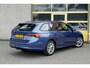 Skoda Octavia Combi 1.0 e-TSI Automaat! Business Edition BJ2020 Lmv 17" | Led V+A | Dynamische knipperlichten | Pdc | Afneembare trekhaak | Elek. achterklep | Navi | Virtual cockpit | Climate control | Cruise control | Getint glas | Verwarmd stuurwiel | Nw-model!