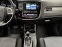 Mitsubishi Outlander 2.0 Intense Automaat! | Trekhaak Afneembaar | | Cruise control | ECO-mode | Electronic climate controle