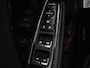 Kia Niro Hybrid 1.6 GDi ExecutiveLine | Panoramadak | Trekhaak | Adaptive cruise | JBL sound | Stoel & Stuurverwarming | Stoelkoeling | Stoelverwarming achter | Carplay | Sfeerverlichting | Side assist | Camera | Climate control | Bluetooth | DAB+ | Navigatie
