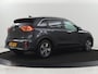 Kia Niro Hybrid 1.6 GDi ExecutiveLine | Panoramadak | Trekhaak | Adaptive cruise | JBL sound | Stoel & Stuurverwarming | Stoelkoeling | Stoelverwarming achter | Carplay | Sfeerverlichting | Side assist | Camera | Climate control | Bluetooth | DAB+ | Navigatie