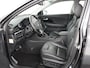 Kia Niro Hybrid 1.6 GDi ExecutiveLine | Panoramadak | Trekhaak | Adaptive cruise | JBL sound | Stoel & Stuurverwarming | Stoelkoeling | Stoelverwarming achter | Carplay | Sfeerverlichting | Side assist | Camera | Climate control | Bluetooth | DAB+ | Navigatie