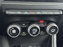 Renault Captur 1.0 TCe Edition One 90PK | Navigatie | Achteruitrijcamera | Half-Lederen Bekleding | Climate Control | Parkeersensoren Voor & Achter | Apple CarPlay & Android Auto
