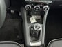 Renault Captur 1.0 TCe Edition One 90PK | Navigatie | Achteruitrijcamera | Half-Lederen Bekleding | Climate Control | Parkeersensoren Voor & Achter | Apple CarPlay & Android Auto