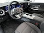 Mercedes-Benz CLA Shooting Brake 250+ Business Solution 85 kWh | Trekhaak | Vast panoramadak | Warmtewerend, donkergetint glas | URBAN GUARD | Massagefunctie | Smartphone integratie |