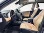 Toyota RAV4 2.5 Hybrid AWD Executive Business | Elektrische achterklep | Schuifdak | Lederen interieur | Trekhaak | 1.650 kg trekgewicht |