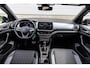 Volkswagen T-Cross 1.0 TSI DSG Life Edition | Trekhaak | Blindspot Assist | Navigatie