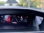 Peugeot 208 1.2 Turbo 100 PK Allure Pack | All season banden | Keyless Entry/Start | Stoelverwarming | Adaptive Cruise Control | Parkeercamera | Navigatie via Telefoon | LED Verlichting | Lichtmetalen Velgen | Digitaal Dashboard | Climate Control |