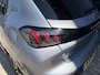 Peugeot 208 1.2 Turbo 100 PK Allure Pack | All season banden | Keyless Entry/Start | Stoelverwarming | Adaptive Cruise Control | Parkeercamera | Navigatie via Telefoon | LED Verlichting | Lichtmetalen Velgen | Digitaal Dashboard | Climate Control |
