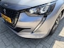 Peugeot 208 1.2 Turbo 100 PK Allure Pack | All season banden | Keyless Entry/Start | Stoelverwarming | Adaptive Cruise Control | Parkeercamera | Navigatie via Telefoon | LED Verlichting | Lichtmetalen Velgen | Digitaal Dashboard | Climate Control |