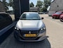 Peugeot 208 1.2 Turbo 100 PK Allure Pack | All season banden | Keyless Entry/Start | Stoelverwarming | Adaptive Cruise Control | Parkeercamera | Navigatie via Telefoon | LED Verlichting | Lichtmetalen Velgen | Digitaal Dashboard | Climate Control |