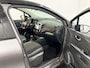 Renault Captur 120PK TCe Intens Automaat | Trekhaak | Navi | LM Velgen Hoogglans Zwart | Camera | Parkeersensoren | Full LED | Climate Control | Cruise Control | Keyless Entry | Elektrische Ramen & Spiegels | Licht & Regen Sensor |
