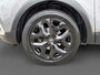 Renault Captur 120PK TCe Intens Automaat | Trekhaak | Navi | LM Velgen Hoogglans Zwart | Camera | Parkeersensoren | Full LED | Climate Control | Cruise Control | Keyless Entry | Elektrische Ramen & Spiegels | Licht & Regen Sensor |