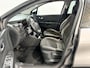 Renault Captur 120PK TCe Intens Automaat | Trekhaak | Navi | LM Velgen Hoogglans Zwart | Camera | Parkeersensoren | Full LED | Climate Control | Cruise Control | Keyless Entry | Elektrische Ramen & Spiegels | Licht & Regen Sensor |