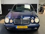 Mercedes-Benz E-klasse 240 Elegance | Xenon | Airco | Schuifdak | PDC | Cruise | 59.000KM | Nieuwstaat