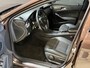 Mercedes-Benz GLA 250 Ambition | AMG Pakket | Stoelverwarming | Trekhaak afneembaar