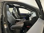 Volkswagen Golf Variant 1.5 eTSI DSG R-Line Panoramadak Camera Sfeerverlichting Trekhaak Alcantara