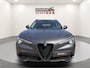 Alfa Romeo Stelvio 2.0 T AWD | 200 pk | Adaptive Cruise | Camera | Trekhaak | Winter- & Zomerset
