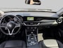 Alfa Romeo Stelvio 2.0 T AWD | 200 pk | Adaptive Cruise | Camera | Trekhaak | Winter- & Zomerset