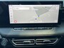 MG MG HS 1.5 Full Hybrid+ Luxury / Fabrieksgarantie tot 12-2032<150.000 km / Stuur- & Stoelverwarming / Elektrische achterklep / Camera 360° / Apple Carplay Android Auto / Adaptief cruise control / Draadloze telefoon lader / Keyless Entry/Start / 19" LM wielen /