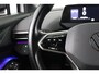 Volkswagen ID.4 First 77 kWh | Trekhaak | LED | Sfeerverlichting | Camera | Navi | Clima | Stoelverwarming | Cruise Adaptive | DAB | Lichtmetalen Velgen
