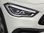 Mercedes-Benz GLA 250 e Business Solution AMG Limited lichtmetalen velgen | Wide screen | Navigatie MBUX | Parking support met camera Inclusief 24 maanden MB Certified garantie voor Europa.