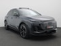 Audi Q6 e-tron S edition 83 kWh 252 PK Panorama Dak, Matrix led, Trekhaak, Zwart Optiek, 360 camera, Luchtvering, Stoelverwarming v+a, 21"Lmv Audi Sport Aero, Leder