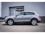 Volkswagen Tiguan 1.5 TSI 150PK DSG Life | 19 inch velgen met 4seizoenbanden | Achteruitrijcamera | Stuurwiel verwarmd