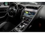 Jaguar F-Type 2.0T R-Dynamic Leer Camera Meridian Massage S. Stoelverwarming PDC Climate control Cruise control LM velgen
