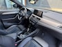 BMW X2 sDrive20i 192pk M-Sport,LED,Schuifdak,HUD,NaviPro,Stoelverw,Dealer OH,Clima,Cruise,